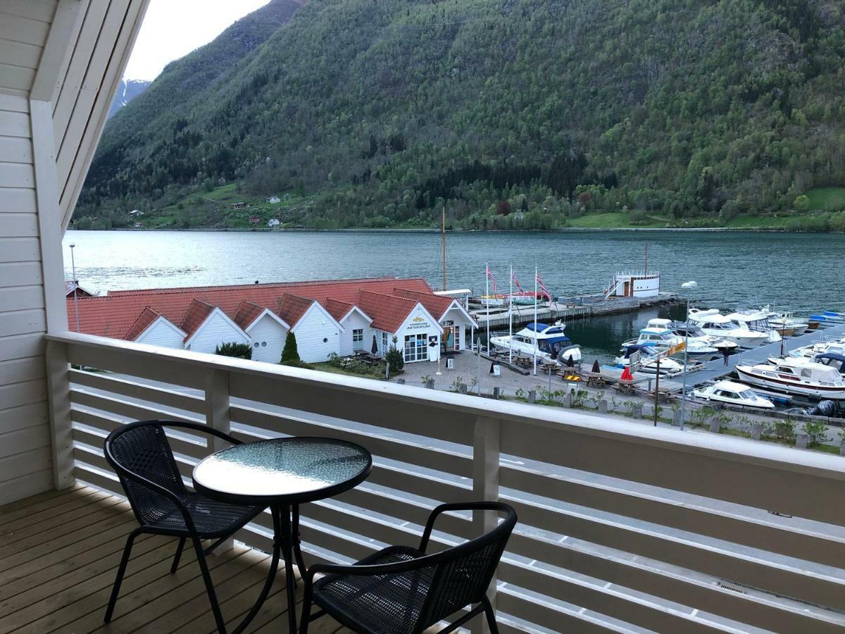 Balestrand Fjordapartments Extérieur photo